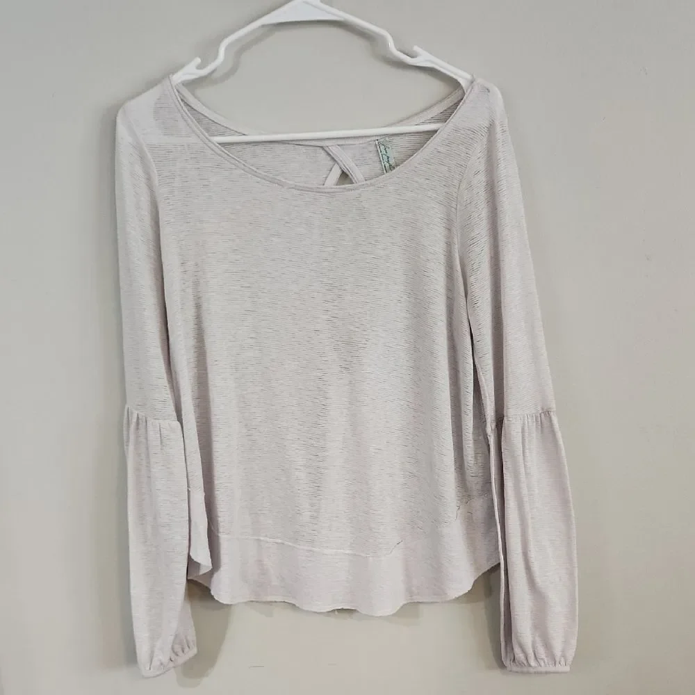 Free People Small Top Women's Long Sleeve Shirt Cut Out On Back